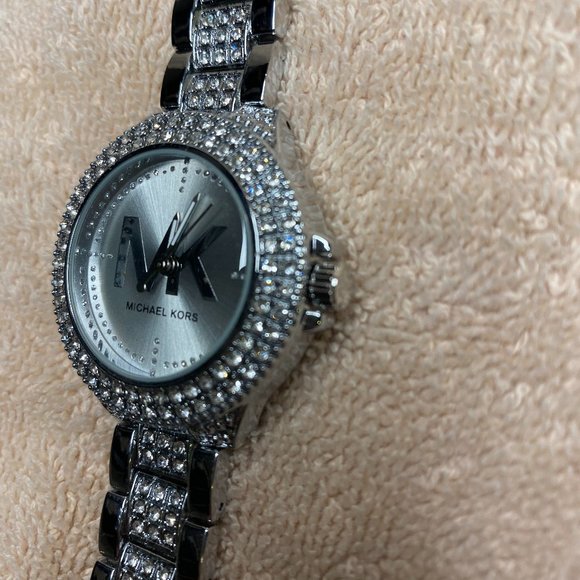 Michael Kors Women's Watch - Picture 7 of 10